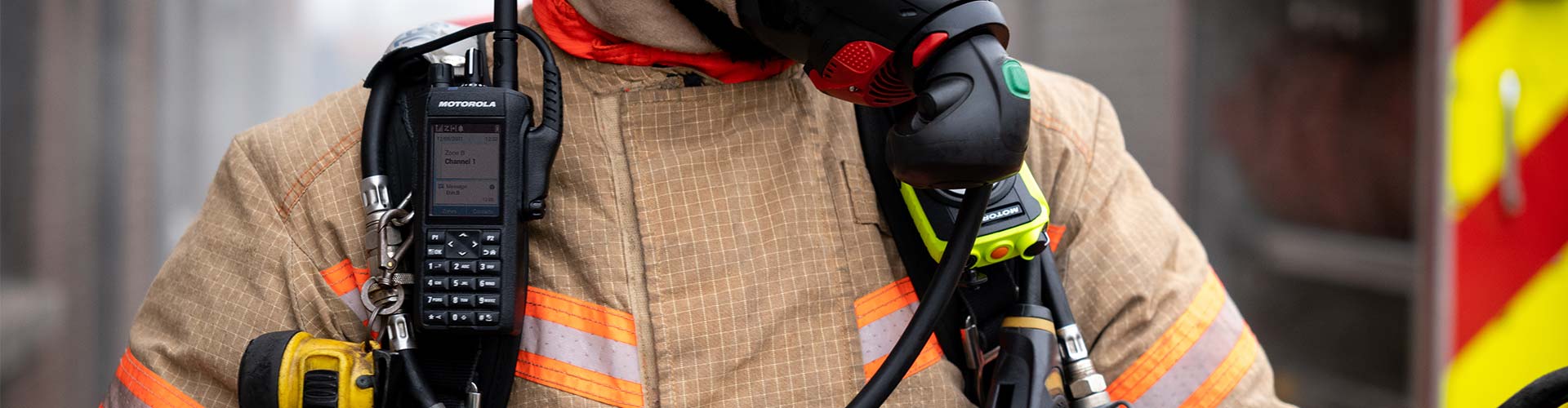 Motorola R7 Series Digital DMR 2 Way Radio